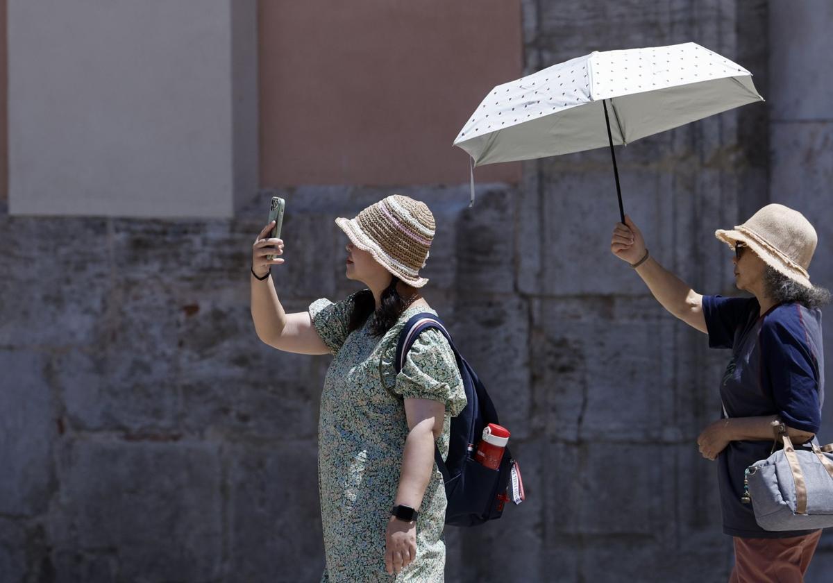 Todas las localidades de la Comunitat Valenciana en alerta roja por la ola de calor este miércoles 