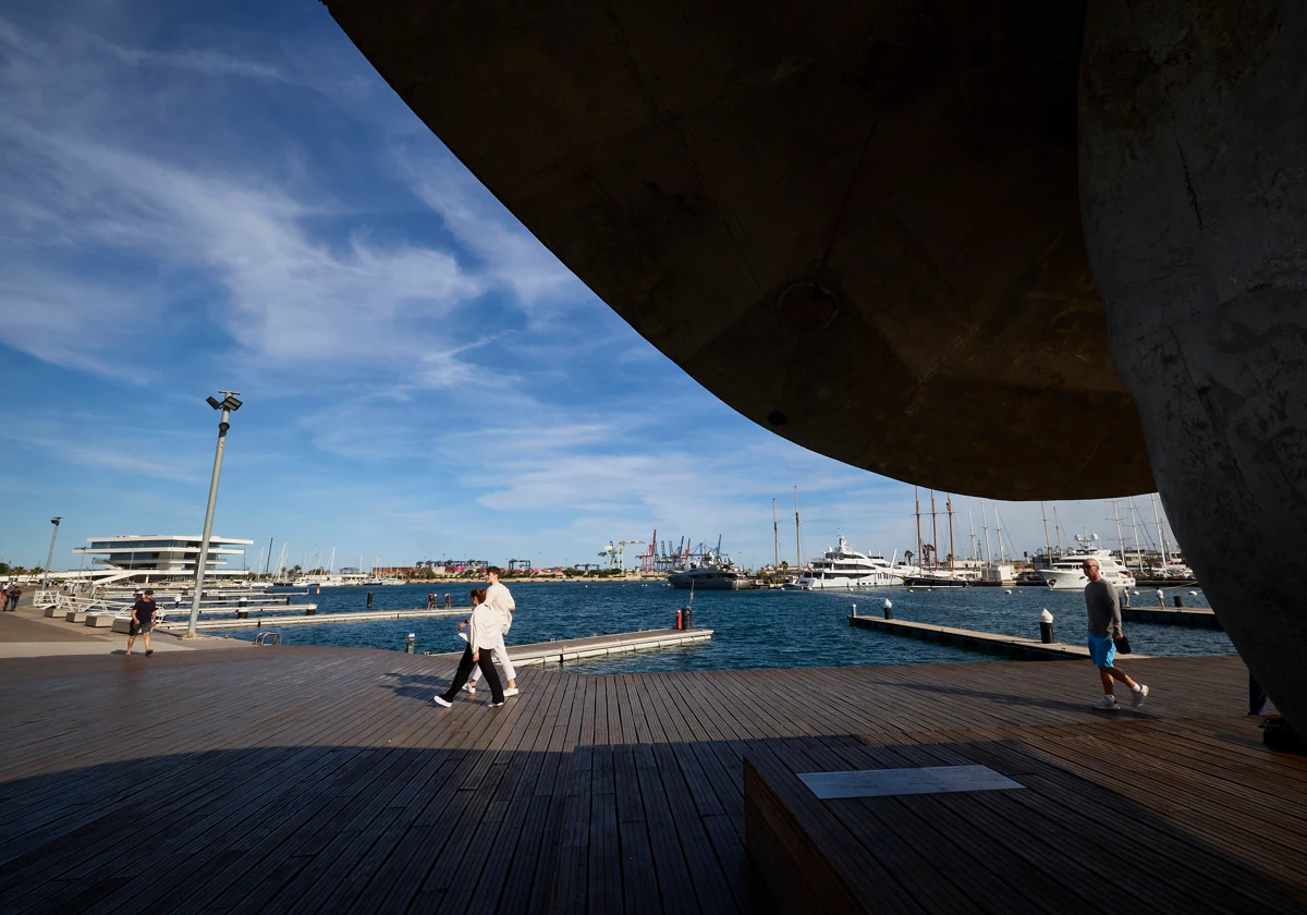 Los liquidadores de la Marina de Valencia comunican el despido de los trabajadores 