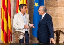 Mazón e Isidro Fainé, este jueves en el Palau de la Generalitat.