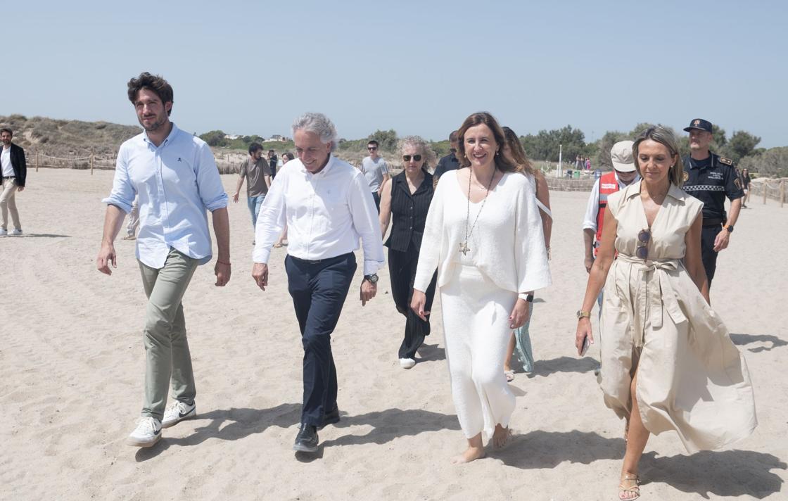 Catalá en la apertura de la playa del Saler