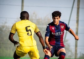 Víctor Fernández durante el encuentro de pretemporada ante el Qatar SC.