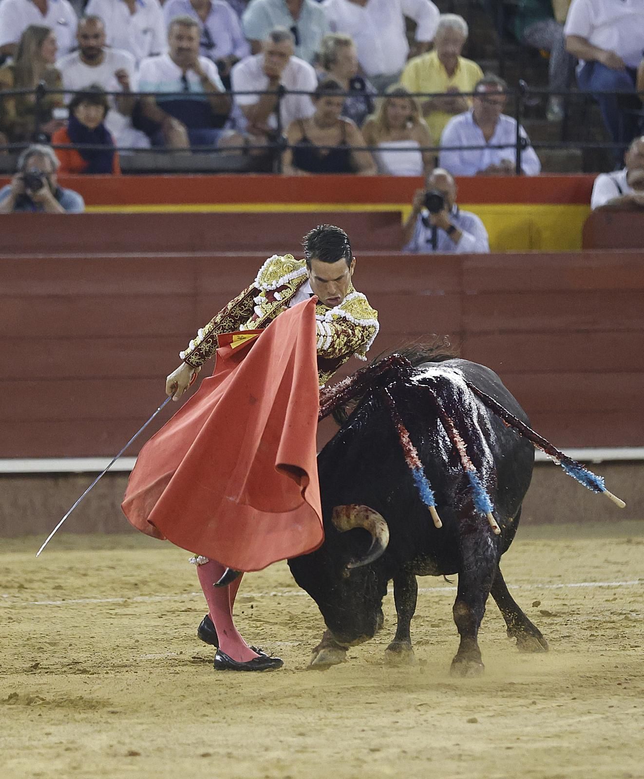 Así fue el derrumbe del sexto toro en Valencia