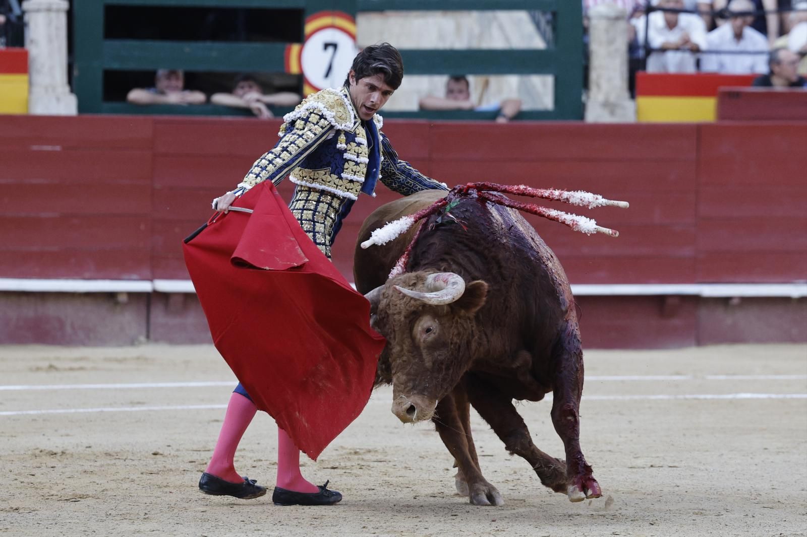 Así fue el derrumbe del sexto toro en Valencia