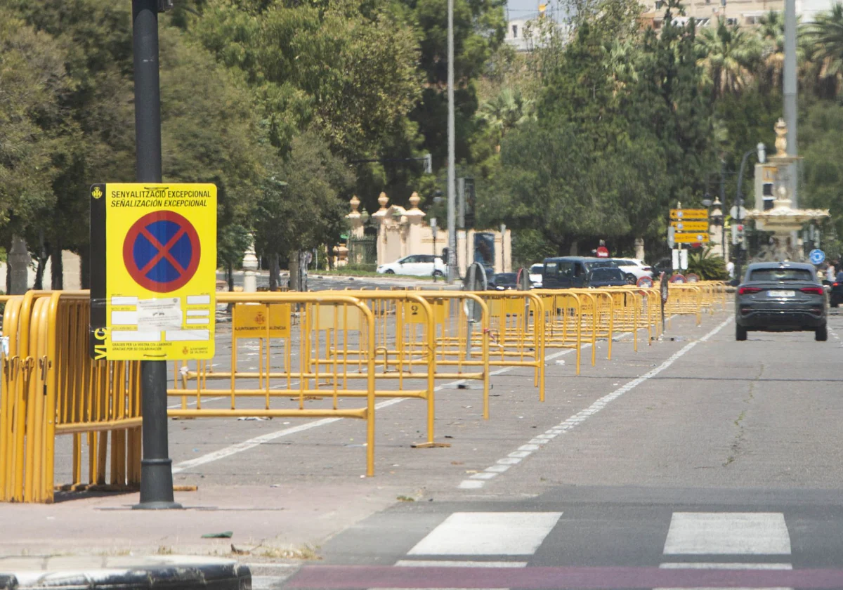 La Alameda se blinda para la Batalla de Flores 