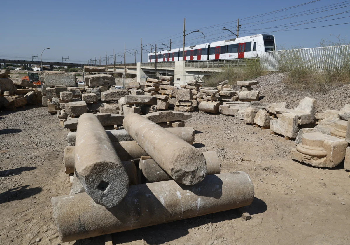 Valencia reconstruirá el pórtico del mercado de flores de la tortada de Goerlich 