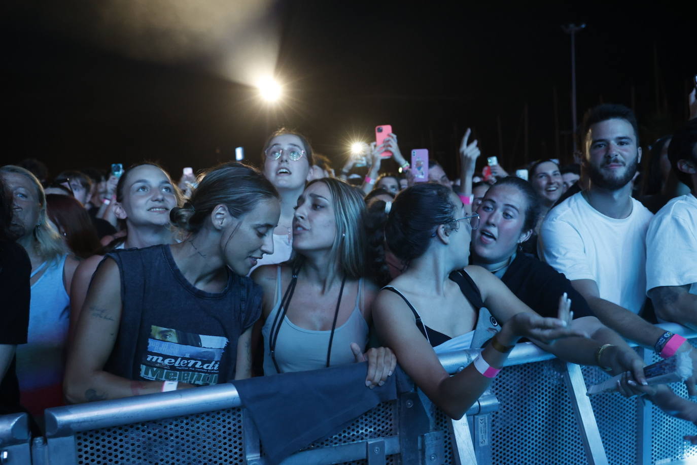 Melendi pone a bailar a Valencia con su gira &#039;20 años sin noticias&#039;