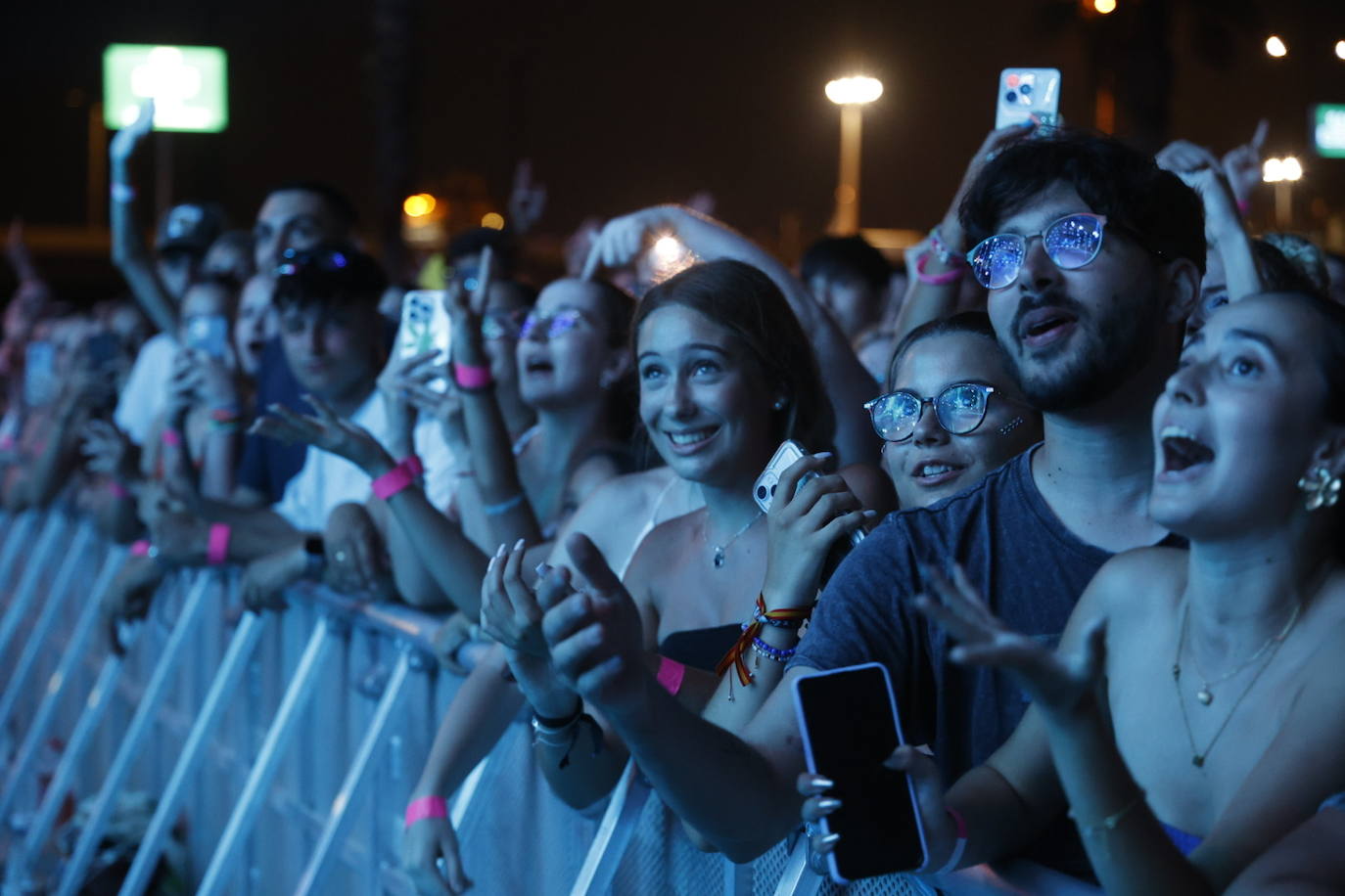 Melendi pone a bailar a Valencia con su gira &#039;20 años sin noticias&#039;