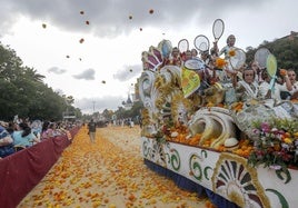 La tradicional Batalla de Flores de Valencia.