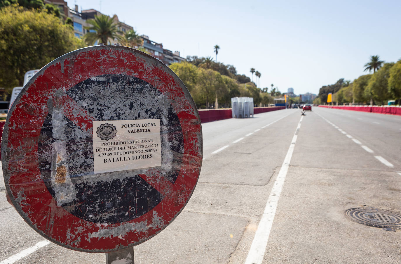 Fotos: la Alameda se prepara para la Batalla de Flores