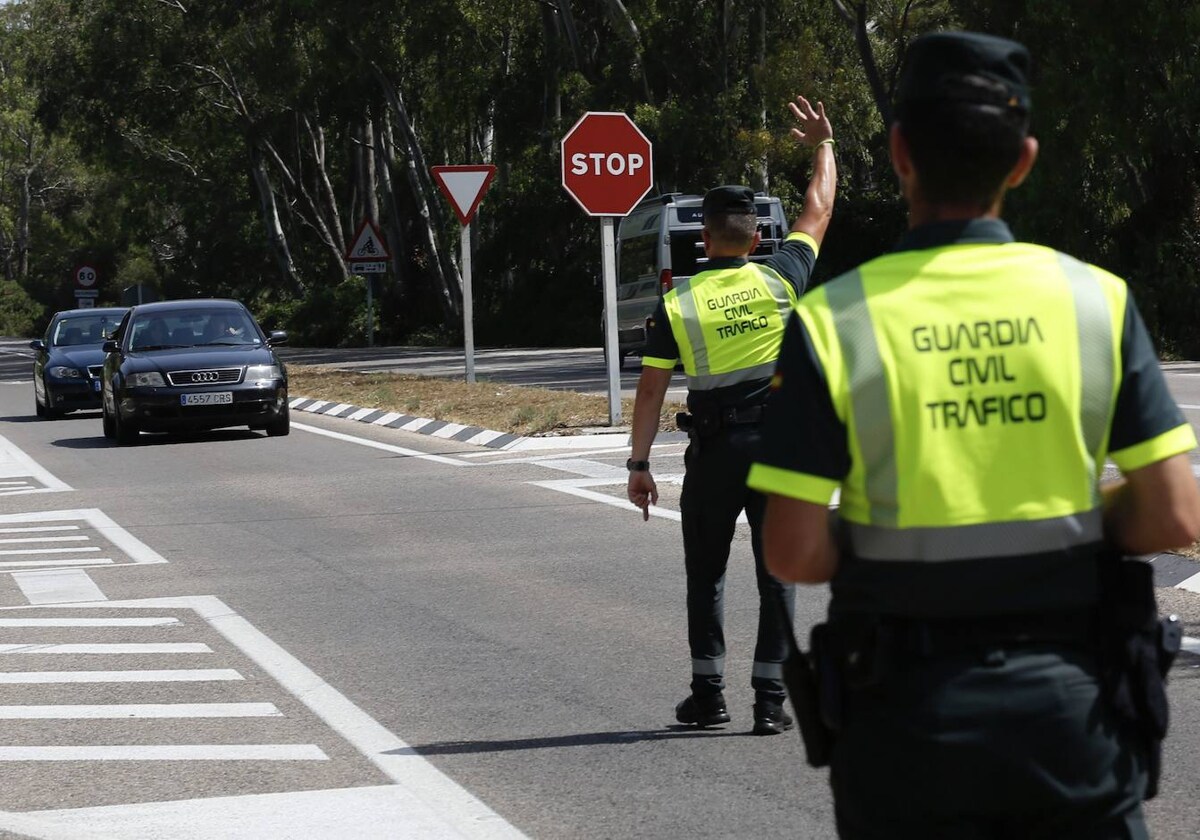 Tráfico pone 70 multas por hora en carreteras valencianas 