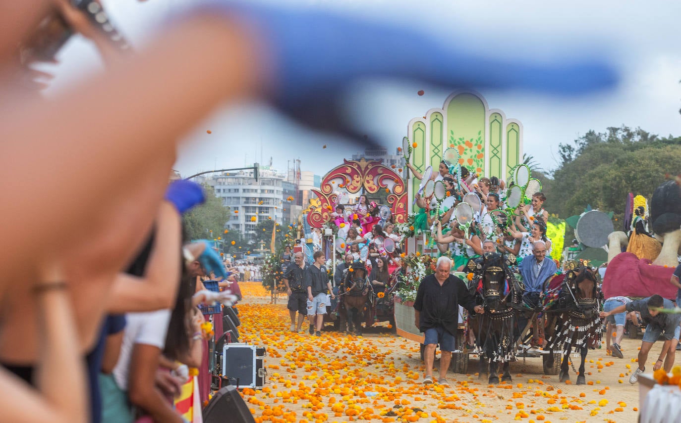 Las mejores imágenes de la Batalla de Flores 2024