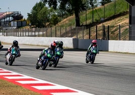 Enzo Zaragoza (85) tratando de adelantar en la carrera del domingo