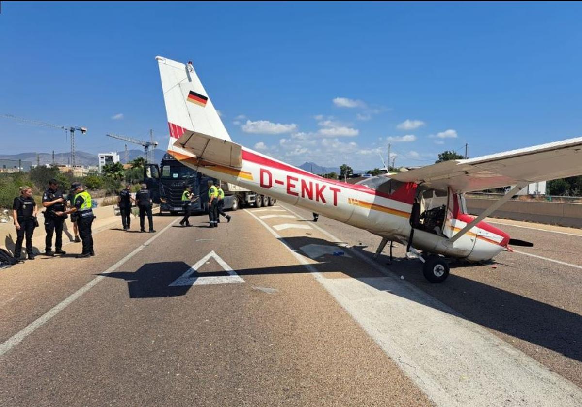 La avioneta siniestrada en Castellón.