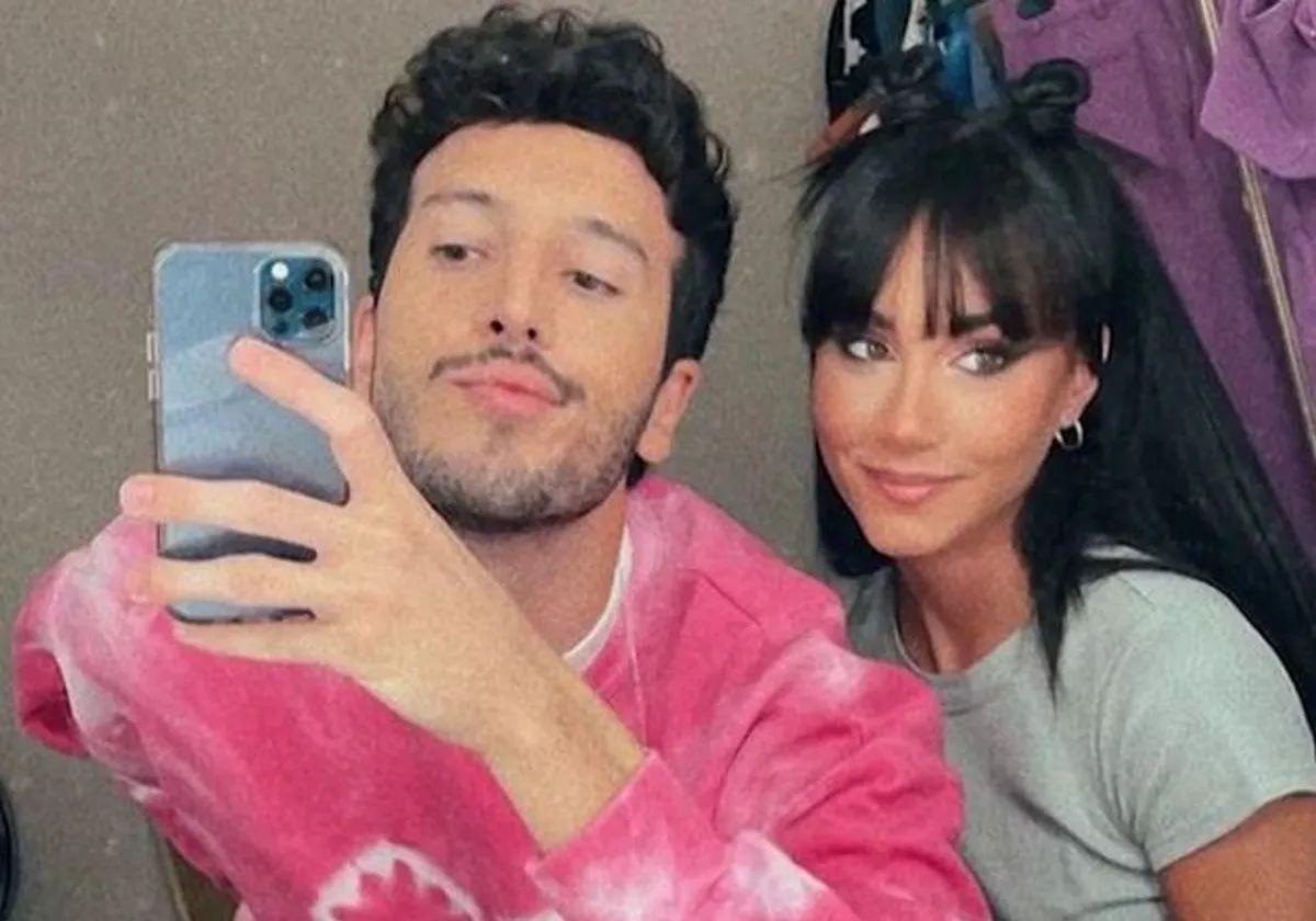 Aitana y Sebastián Yatra posan juntos en una foto