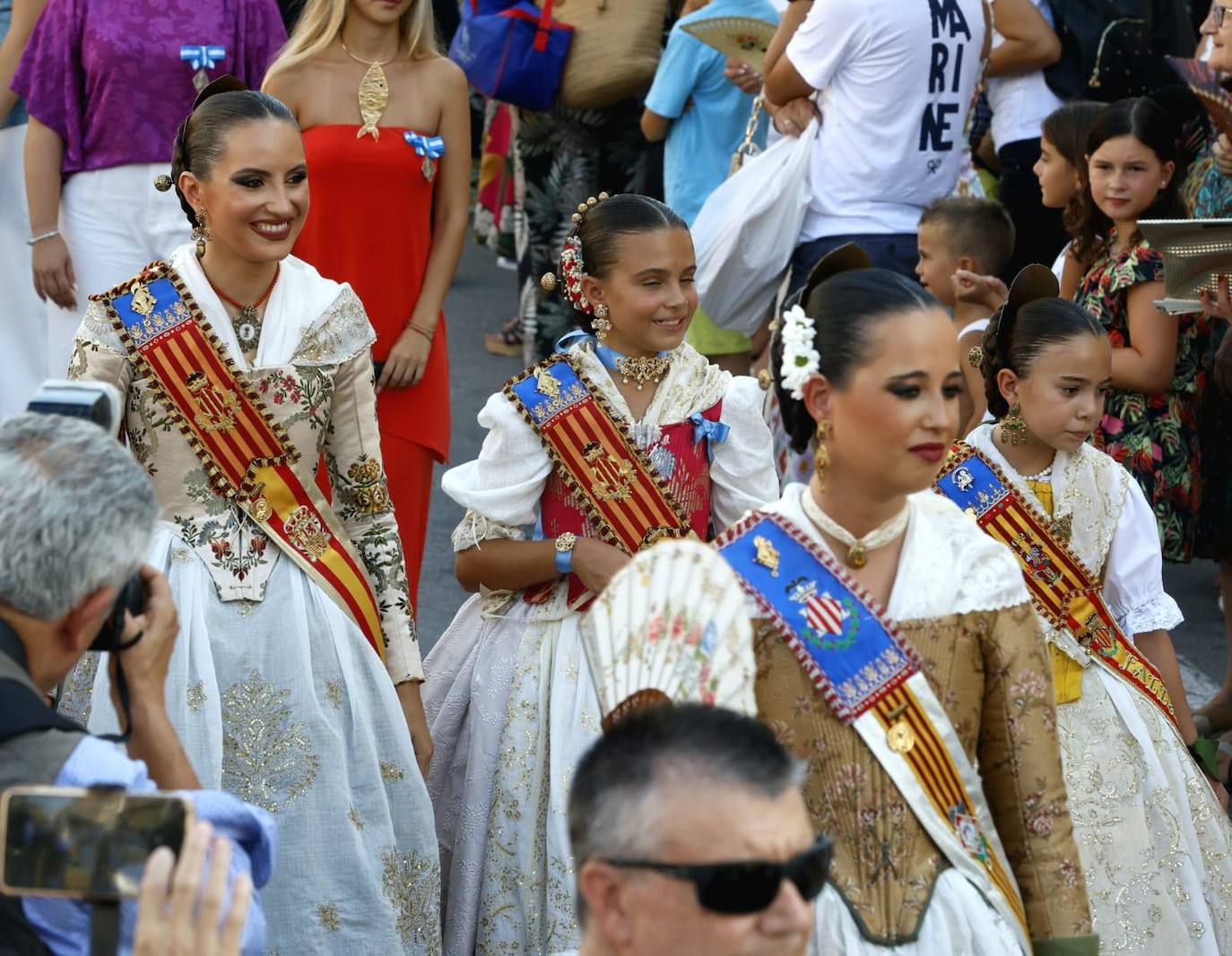 La romería del Cristo de la Salud de El Palmar vence al termómetro