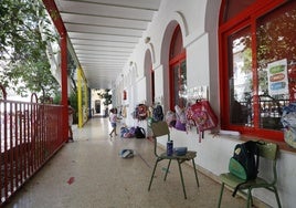 Pasillo del colegio Lluis Víves, en Valencia.