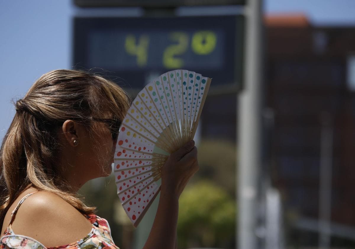 Todos los municipios en alerta roja por calor este miércoles en la Comunitat 