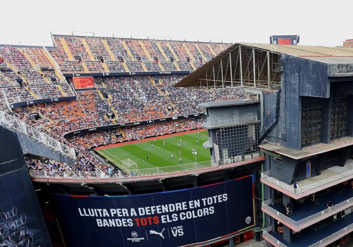 El estadio de Mestalla acoge el Trofeo Naranja.