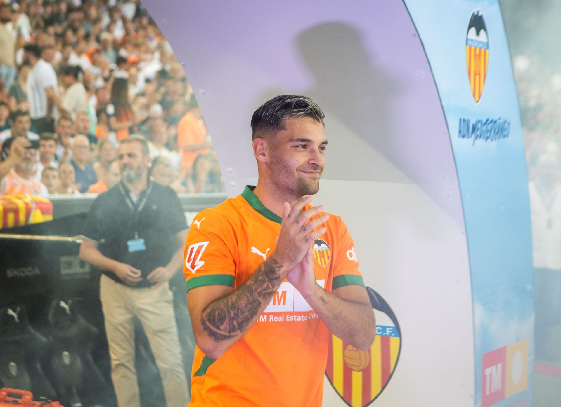 Así ha sido la presentación del Valencia 2024-25 y el Trofeo Naranja