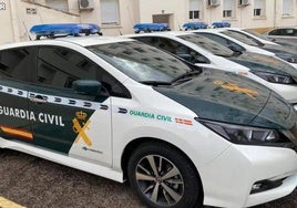 Vehíclos de la Guardia Civil.