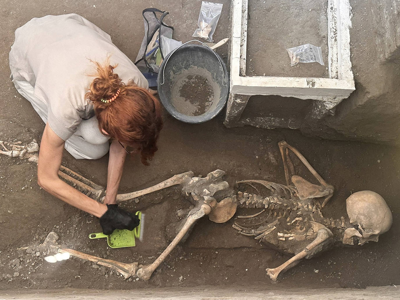 Descubren en Pompeya el esqueleto de dos víctimas de la erupción del Vesubio