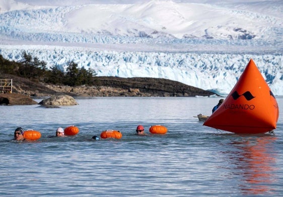 Competición extrema entre los témpanos del glaciar Perito Moreno