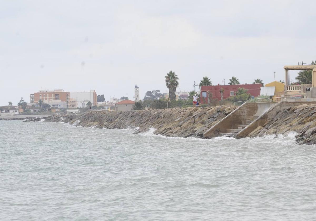 Viviendas de primera línea de playa.