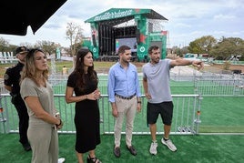 Visita a las instalaciones del festival.