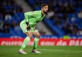 Mamardashvili durante un partido con el Valencia.