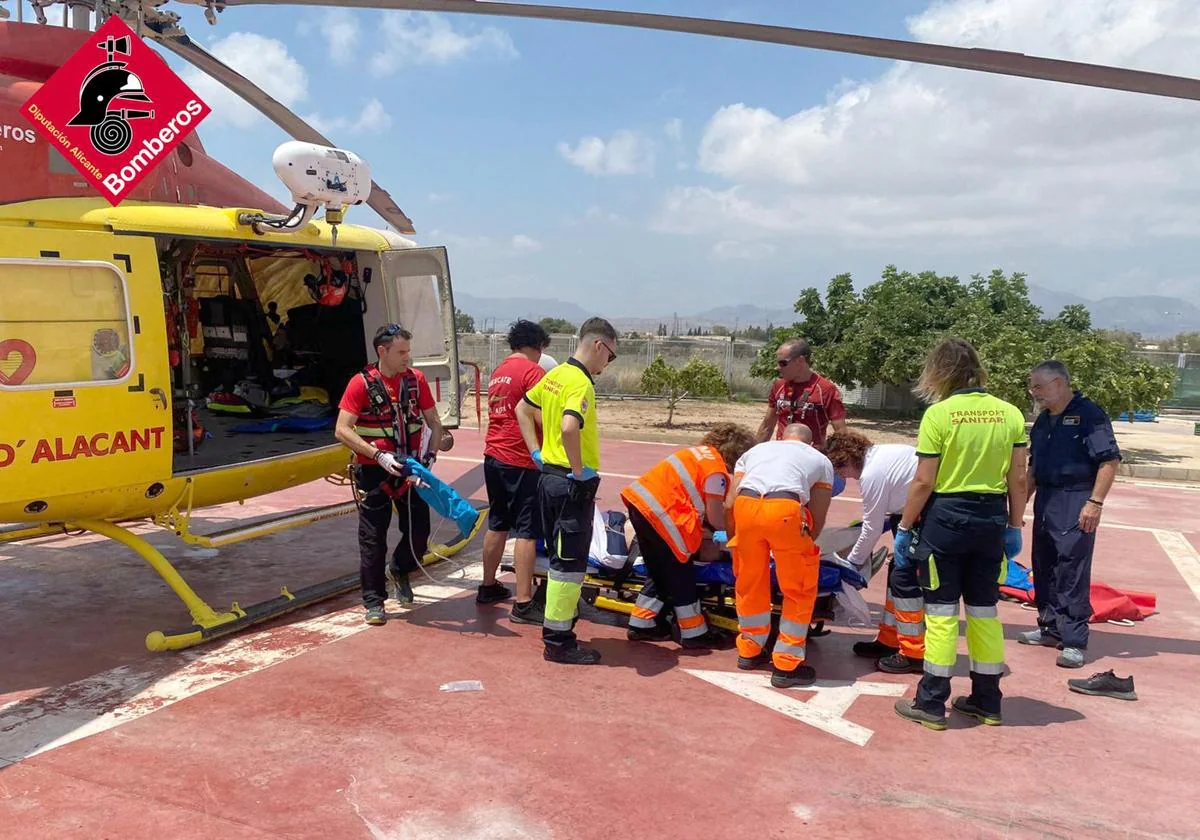 Un hombre resulta herido al caer por un acantilado en el Poble Nou de Benitatxell 