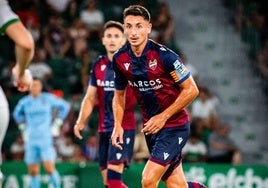 Pablo Martínez, en un amistoso ante el Elche.