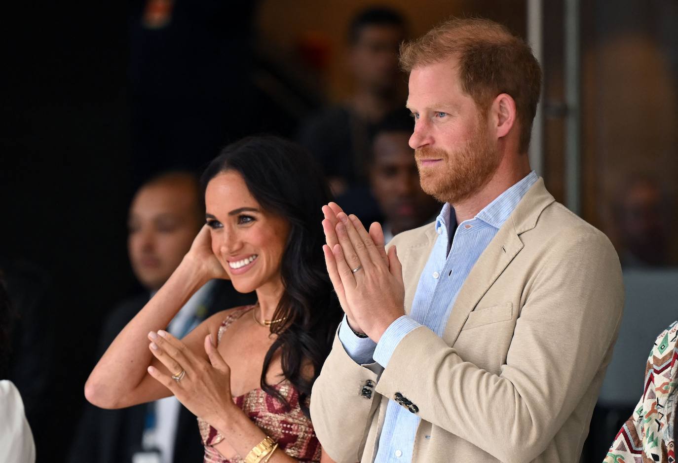 El viaje de Meghan Markle y el príncipe Harry a Colombia: hablando español y bailando salsa