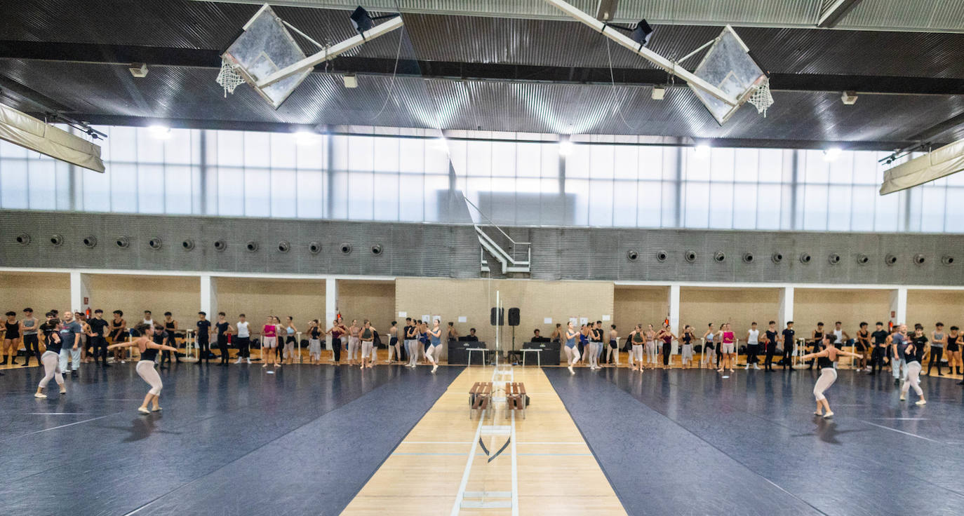 Un día en clase con la futura élite de la danza