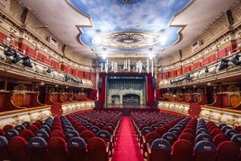 Interior del Teatro Olympia de Valencia.