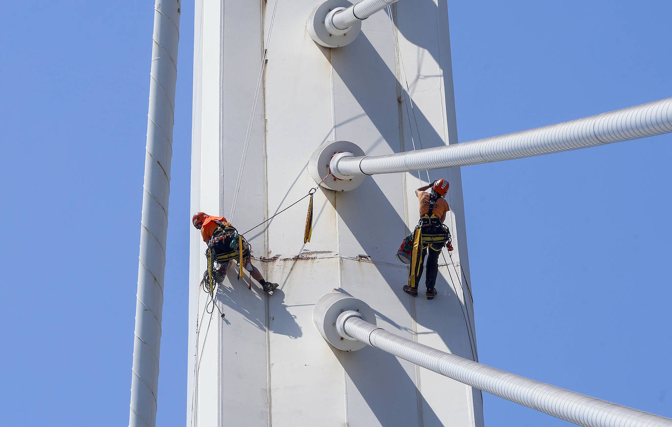 Fotos: Valencia revisa el estado de l&#039;Assut d&#039;Or, el puente más alto de la ciudad