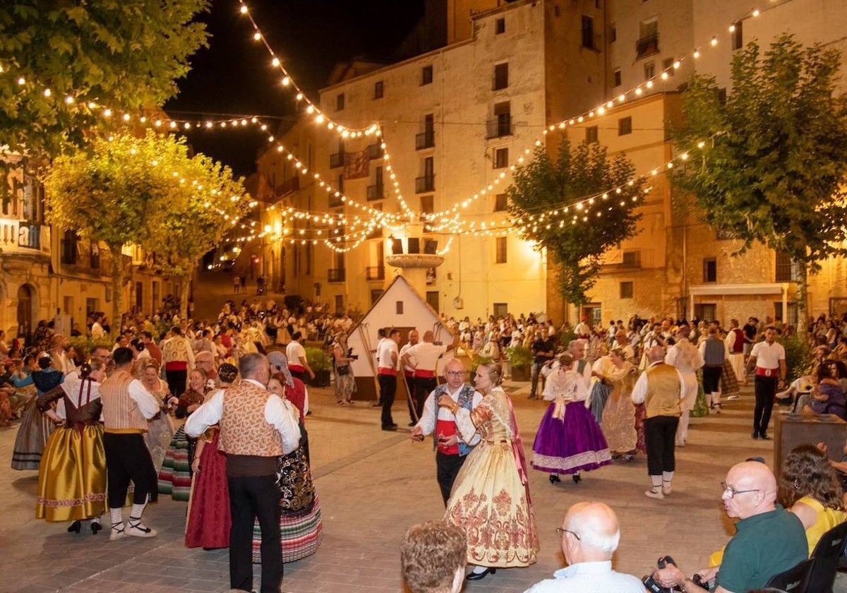 Las ' danses a Sant Agustí'.