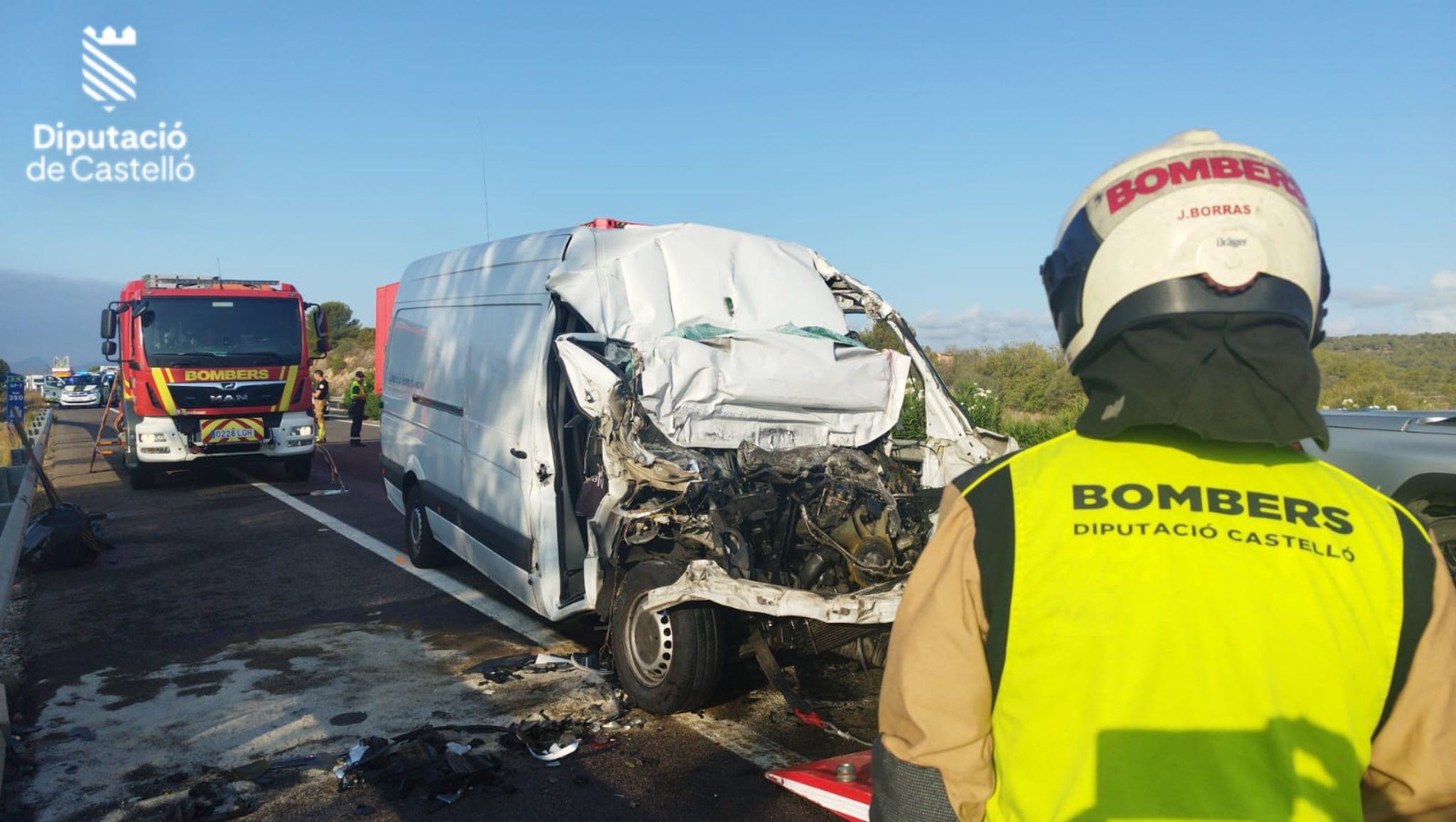 Estado de la furgoneta tras el accidente.