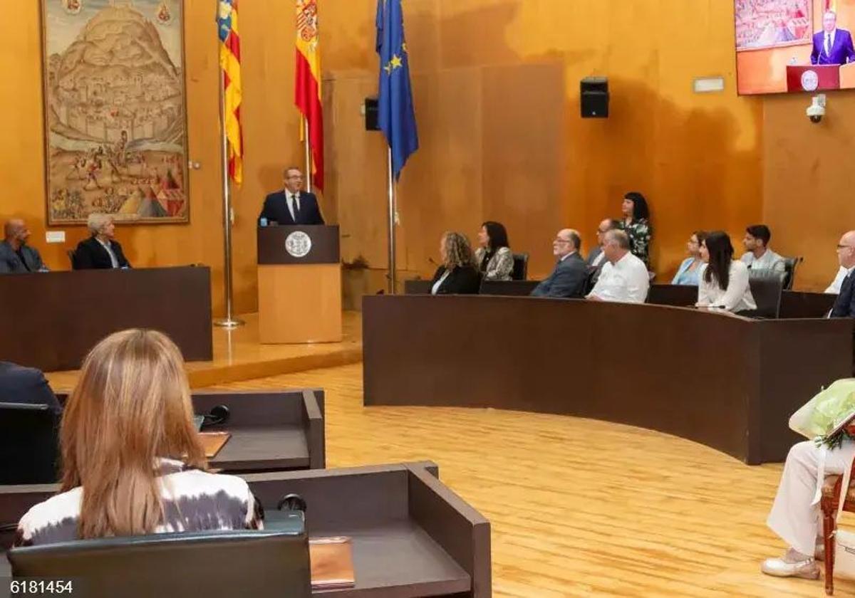 Benidorm abre el proceso para elegir a su vecino ejemplar de 2024.