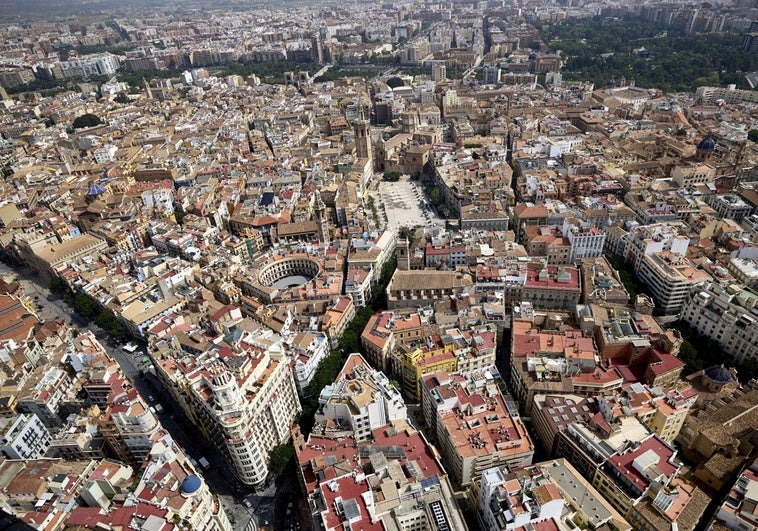 Vista aérea de la ciudad de Valencia.