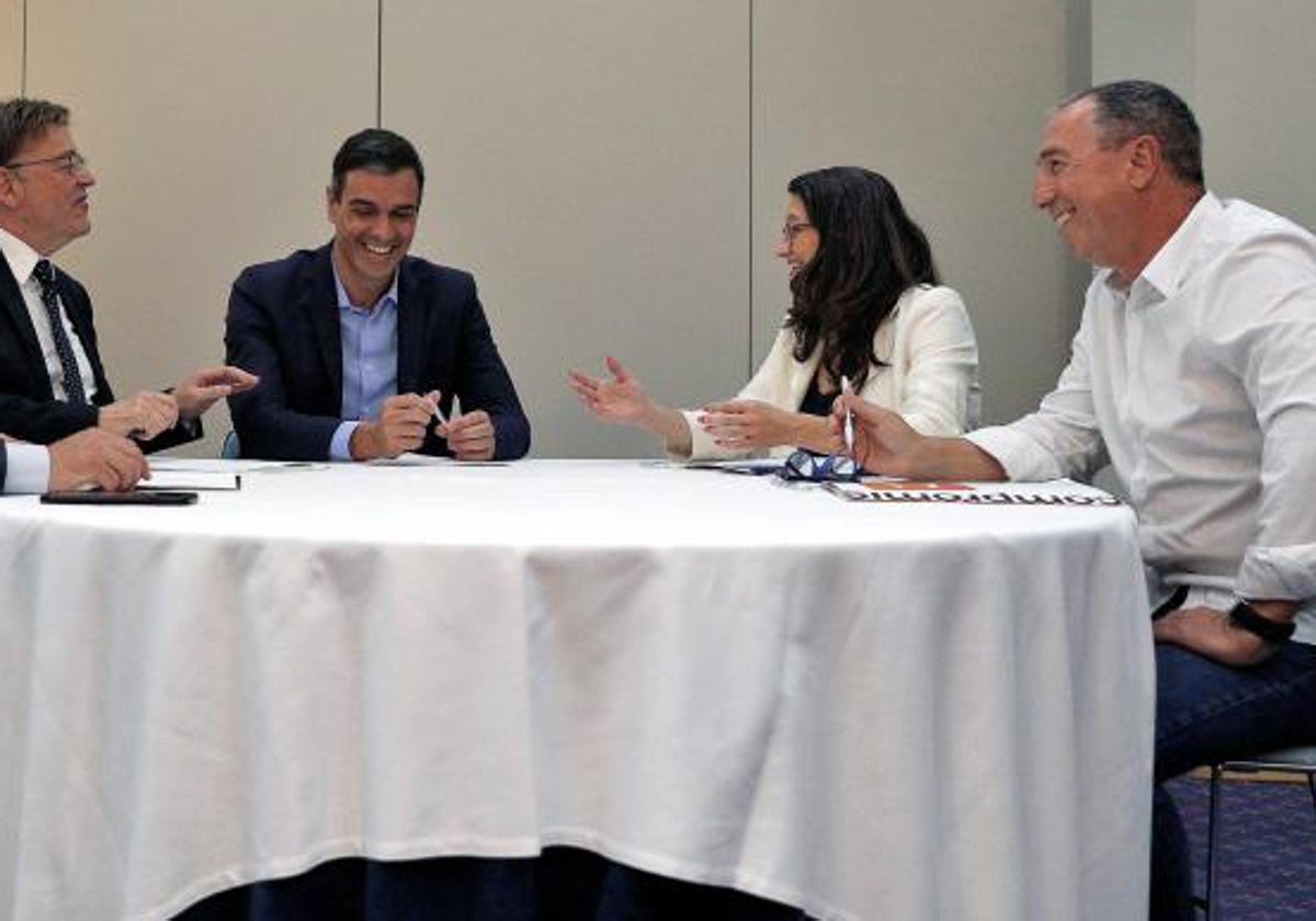 Puig, Sánchez, Oltra y Baldoví, en un encuentro en Valencia, en 2019.