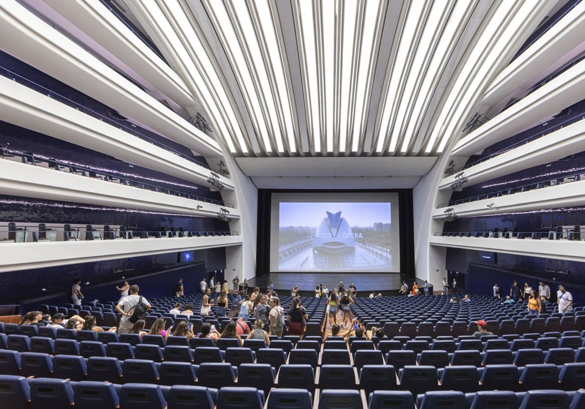 El Palau de les Arts celebra su tradicional jornada de puertas abiertas este domingo 15 de septiembre.
