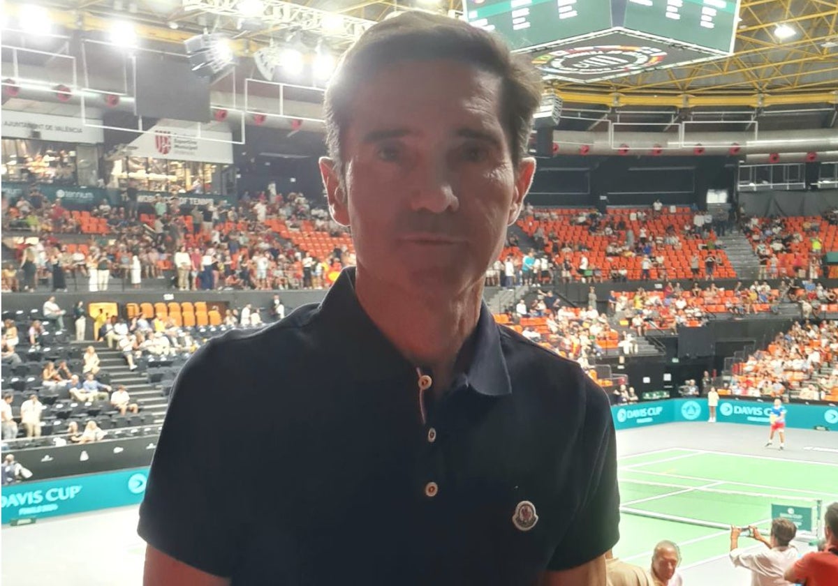 Marcelino García Toral, en la Fonteta presenciando la Copa Davis.