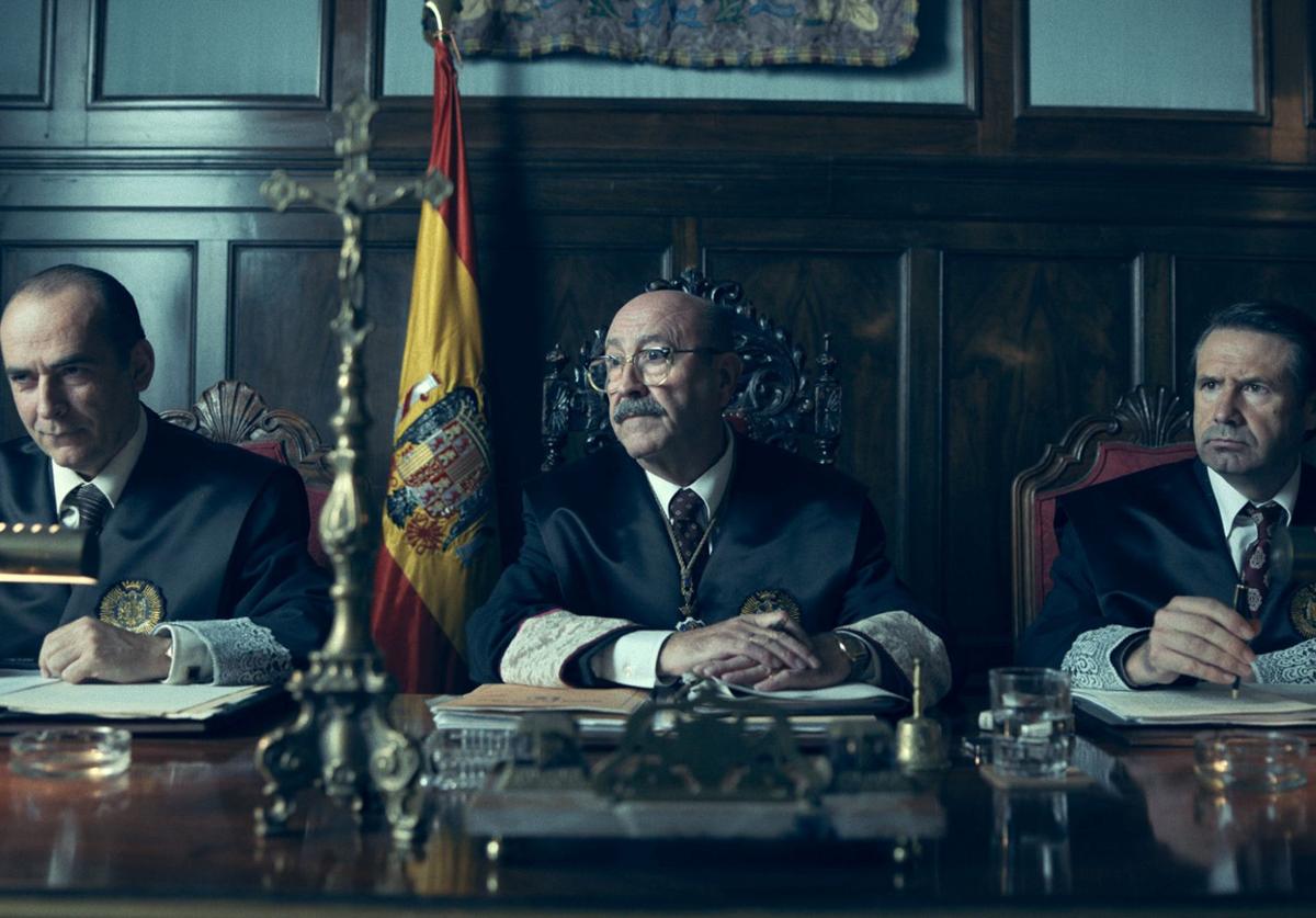 Imagen principal - Protagonistas de 'Las abogadas'.