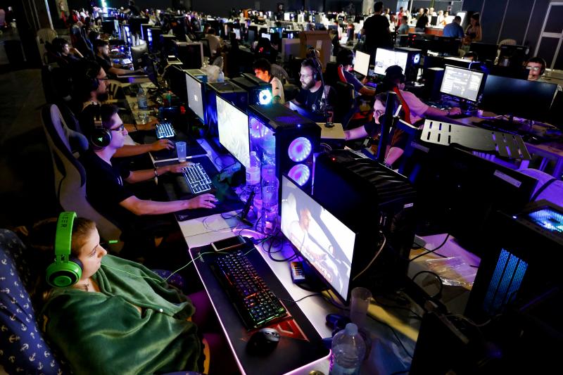 Valencia hará la primera liga municipal de e-sports que enfrentará a barrios y distritos