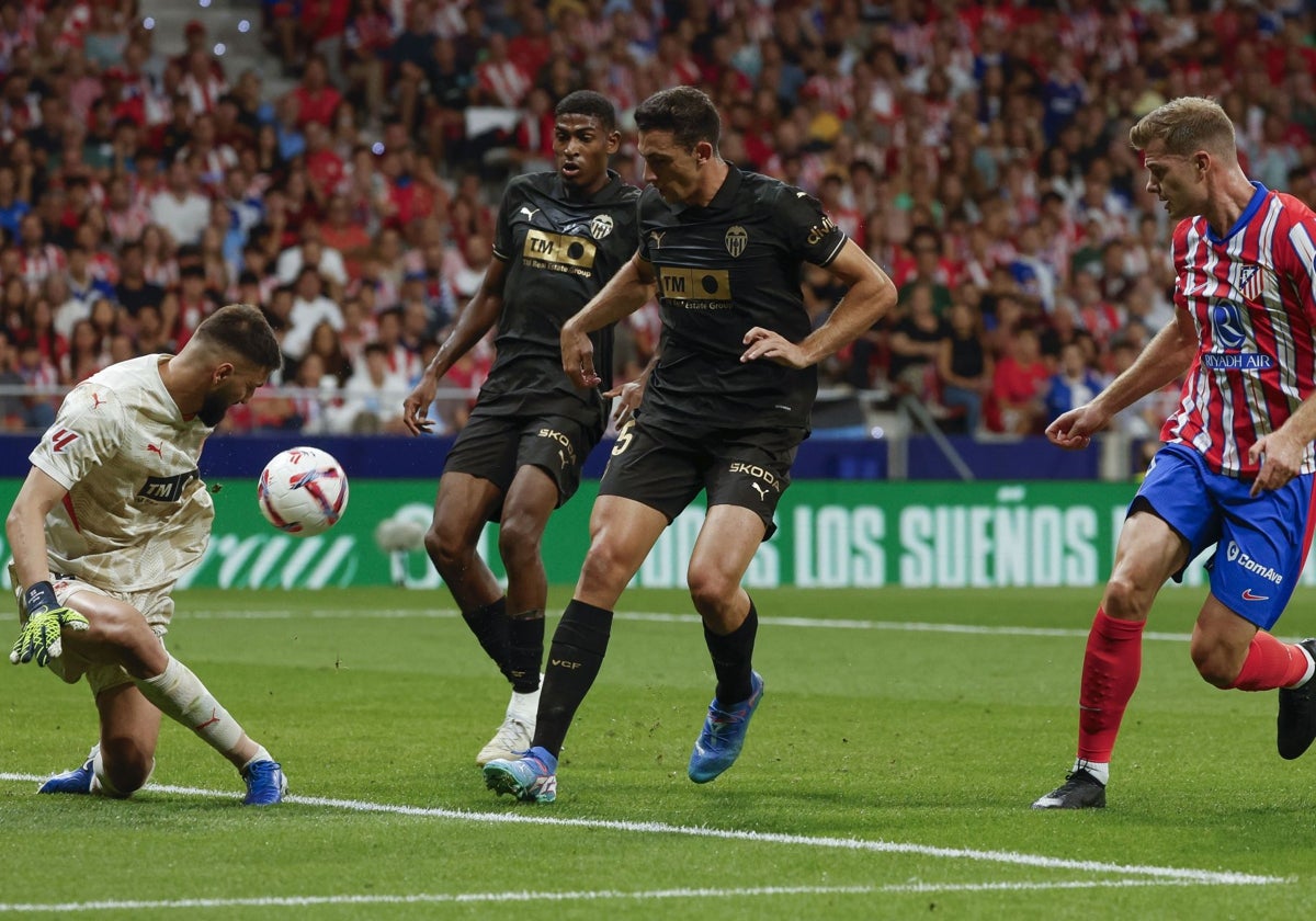 Mamardshvili, Tárrega y Mosquera, en el partido contra el Atlético.