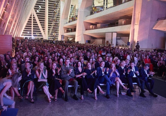 El público abarrota el Museo de las Ciencias Príncipe Felipe durante la gala.