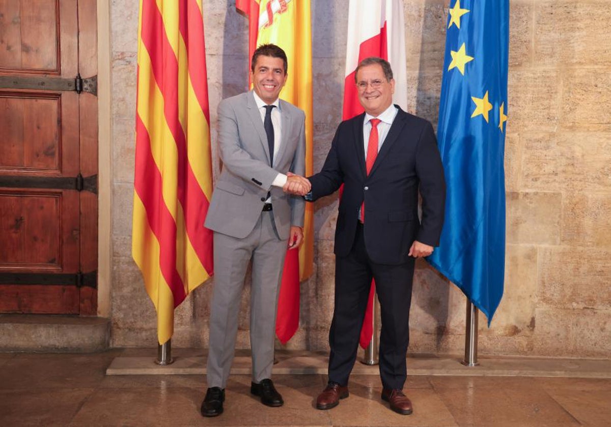 Carlos Mazón, este viernes con el embajador de Perú en España, Luis Iberico.