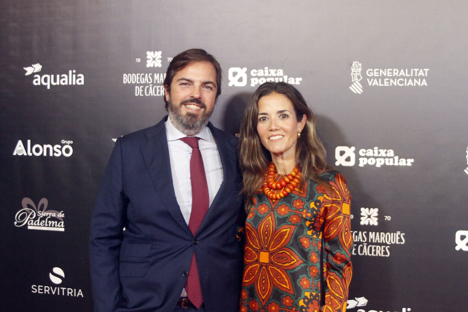 Rogelio Llorens, director de Melt Group, junto a su mujer, Gema Guzmán, profesora.