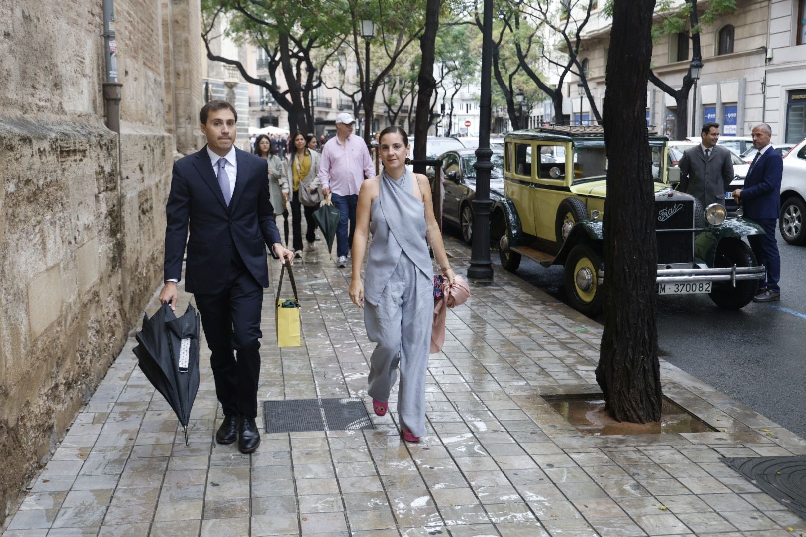 Todas las fotos de la boda de Isa Camps y Giovanni Bonavera