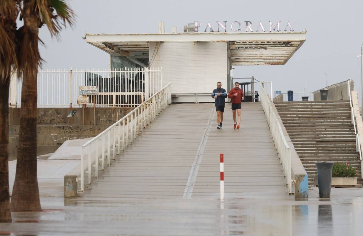 Valencia se prepara para recibir lo peor de las lluvias